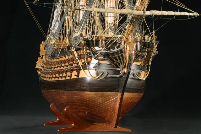 Модели парусных судов из дерева